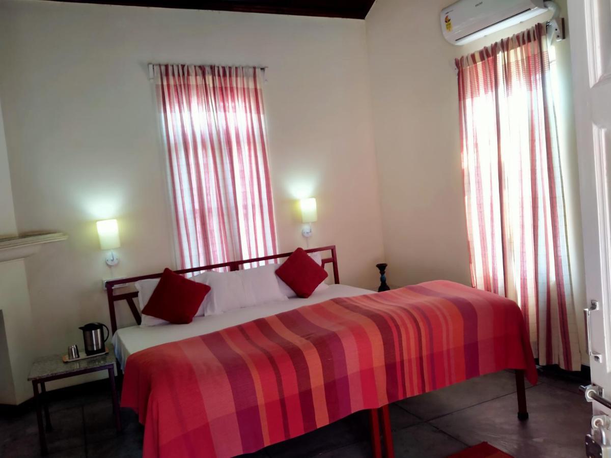 Hotel Naurang Yatri Niwas Garli Exterior foto